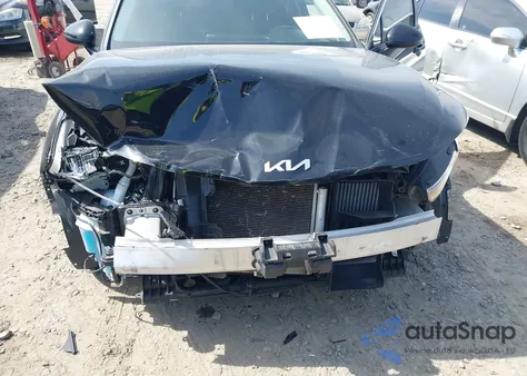 2022 Kia K5 Lxs из США, поврежденный, VIN 5XXG14J26NG123276